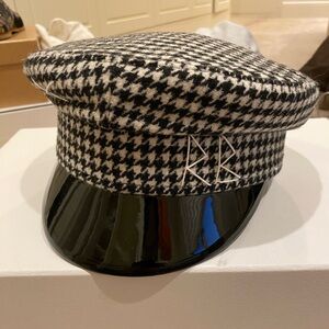 Ruslan Badginskiy Houndstooth Baker Boy Cap size XS